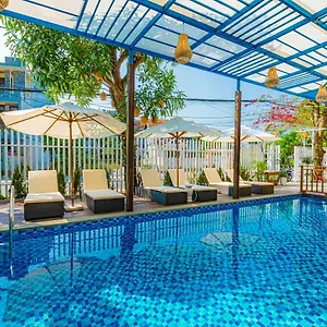 Heart - Bespoke Hội An
